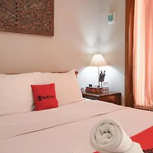 https://reddoorz-near-mertasari-beach-2.hotelsseminyak.net