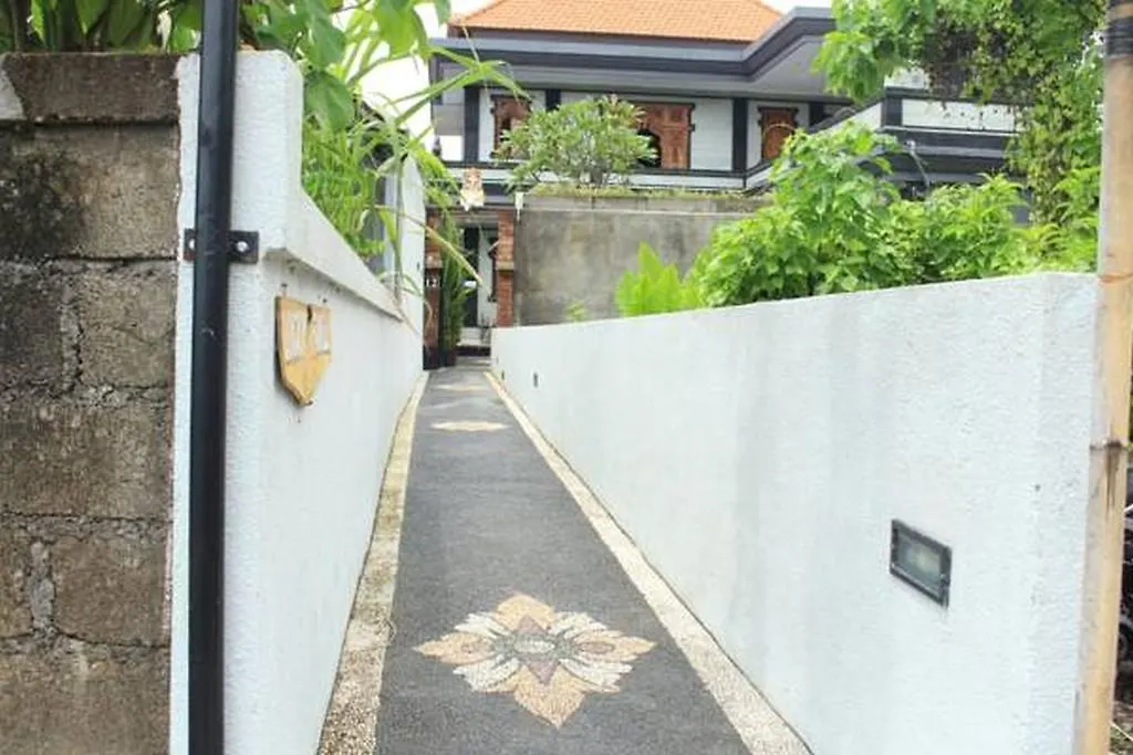 Lucky Family Villa ウブド